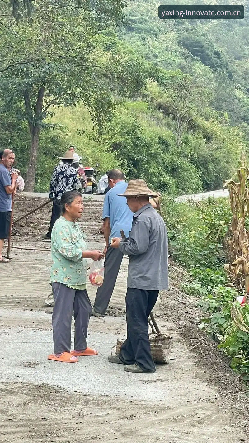 亚星游戏APP下载安装教程 79岁再干六年,弗洛伦蒂诺凭什么让皇马会员继续买单?